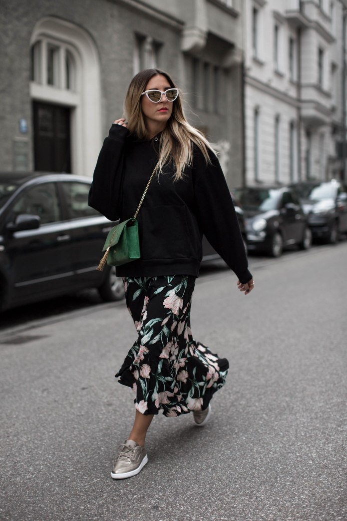 Худи с юбкой 2021