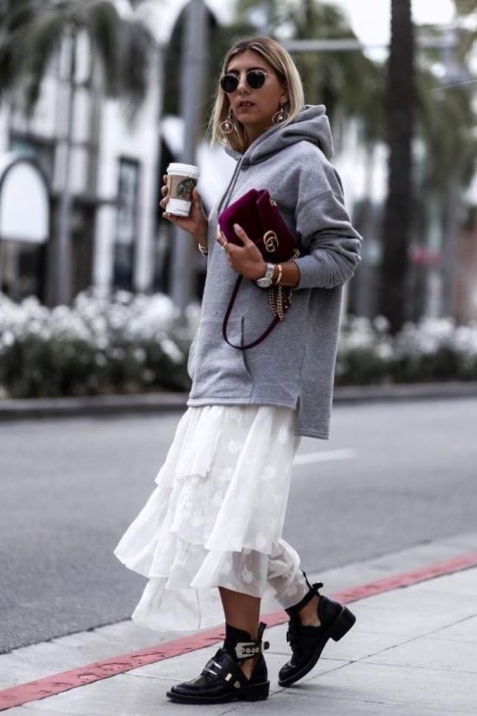 Толстовка с юбкой