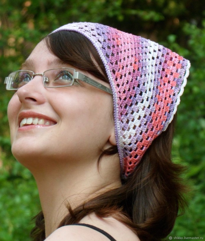 Вязаная косынка
