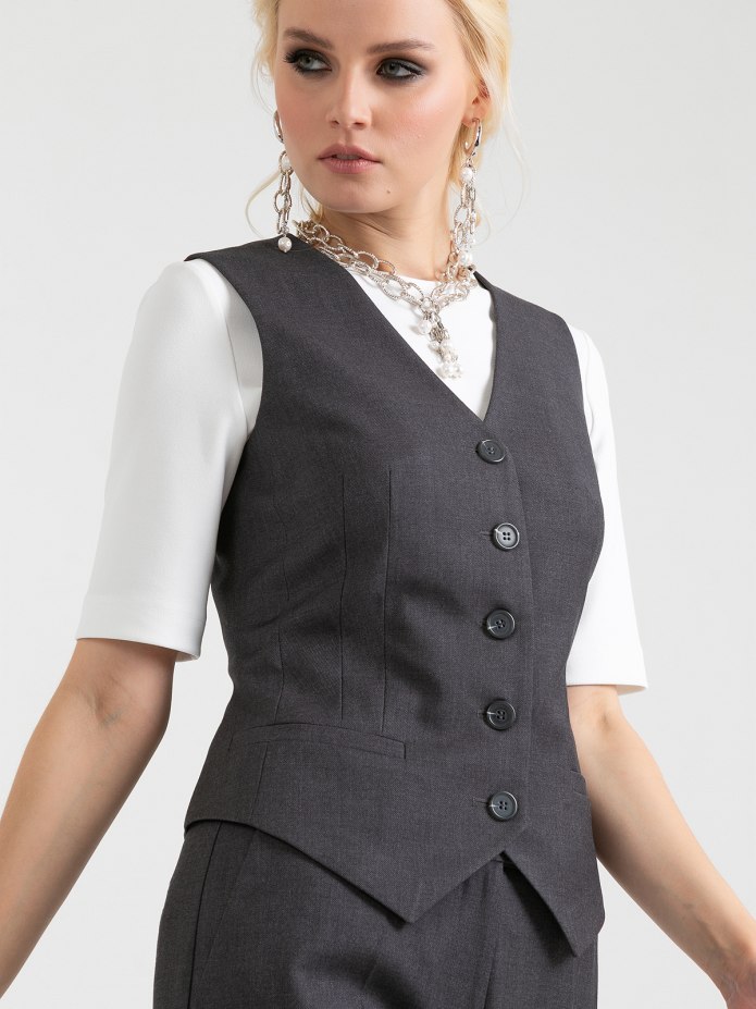 Жилетка женская классическая