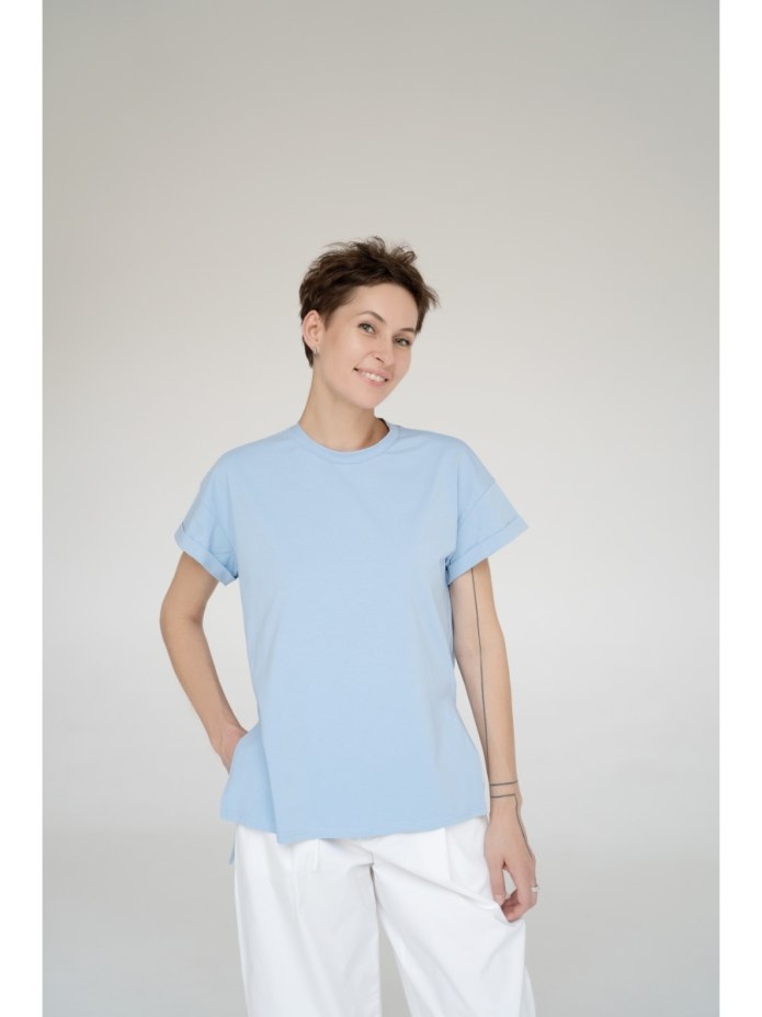 Топ с вырезом на груди