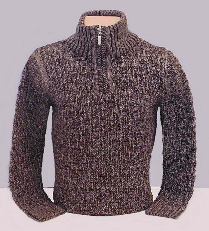 Мужчина в свитере