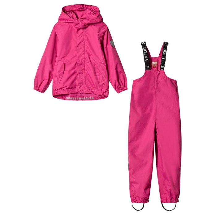 Резиновый костюм тикет фиолетовый с цветами