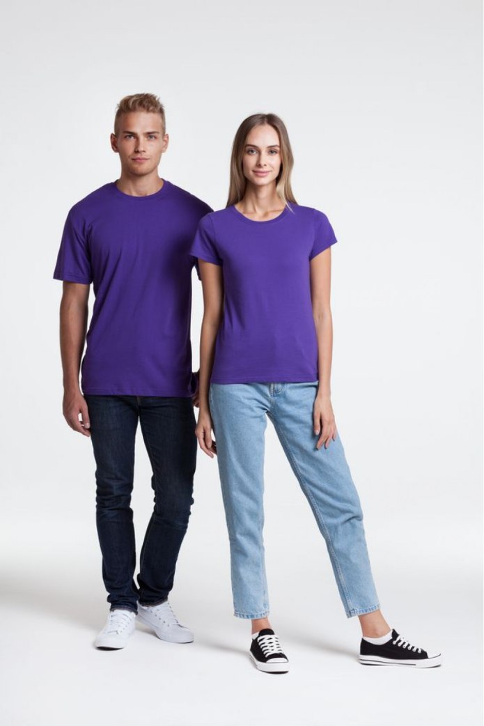 Фиолетовая футболка женская