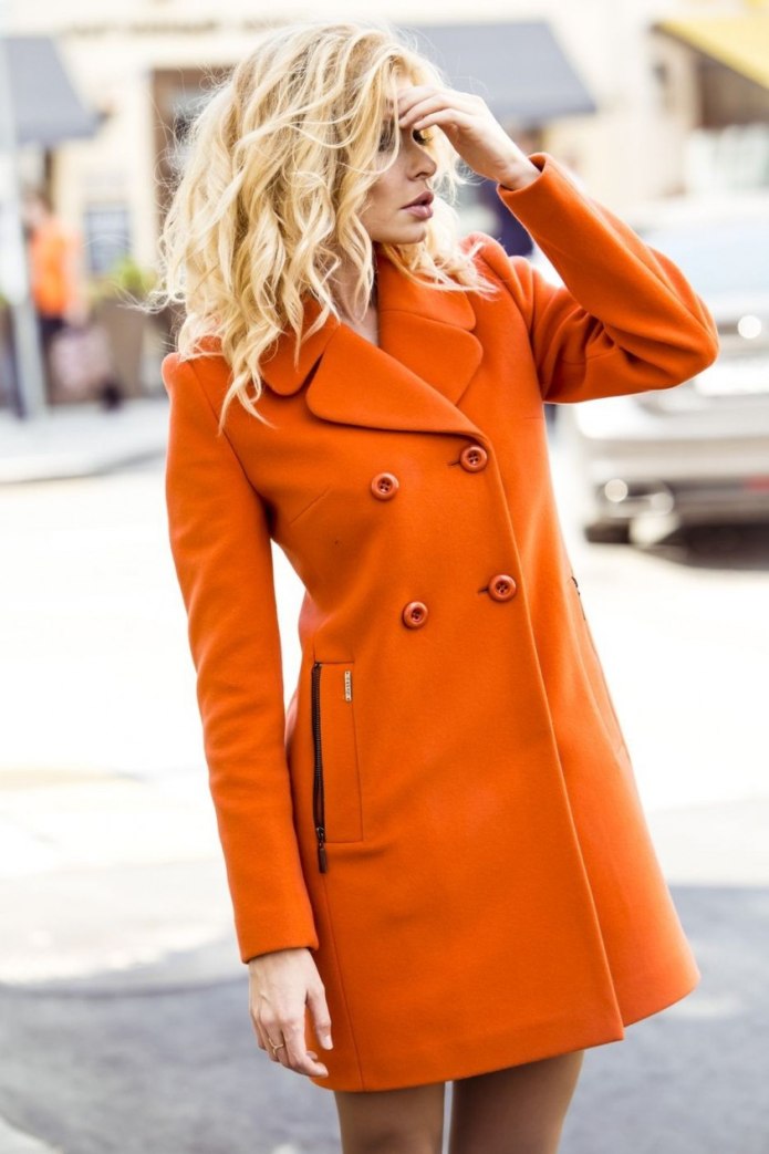 Victoria l Harmonie пальто