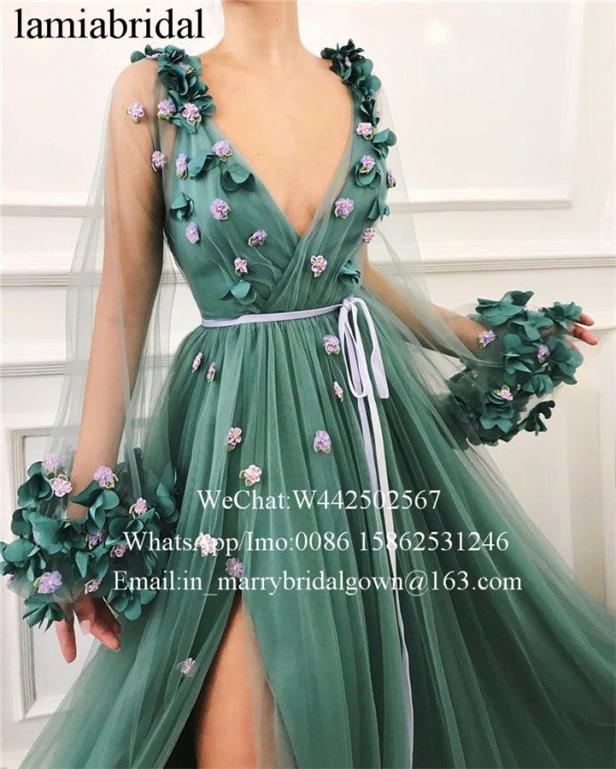 Платье с цветами