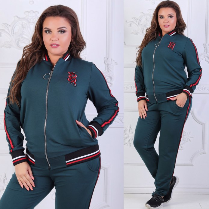 Спортивные костюмы женские модные