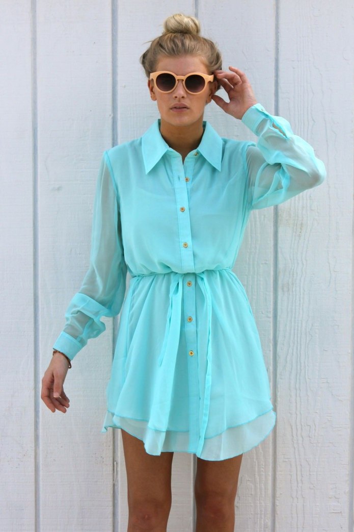 Голубая одежда