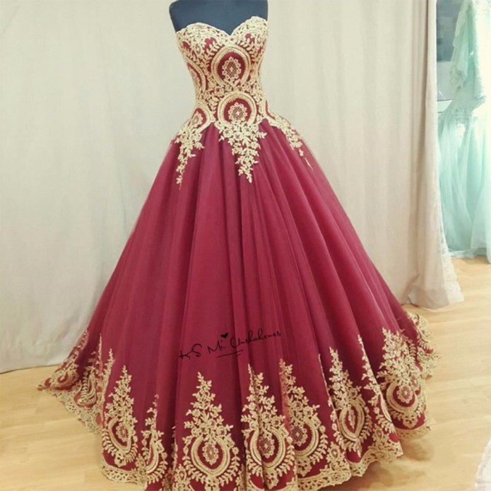 Платье вечерние Ball Gown