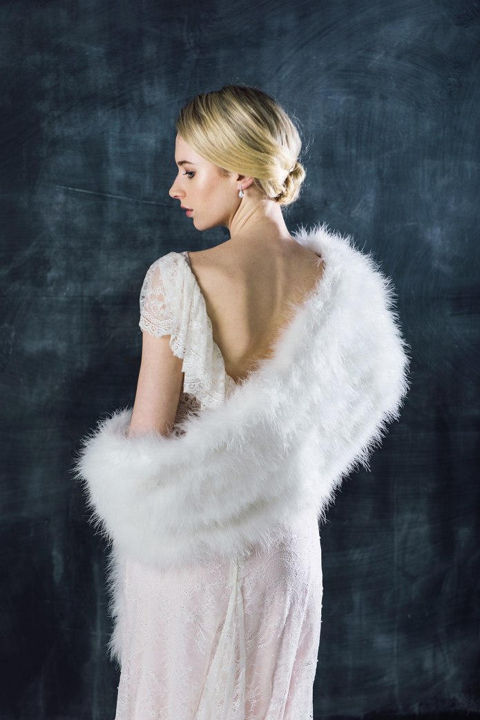 Платья в русском стиле с мехом