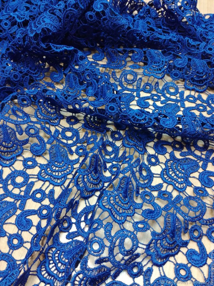 Кружевное полотно
