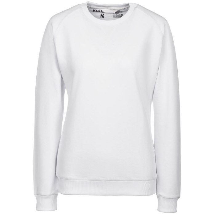 Кофта с кружевными рукавами