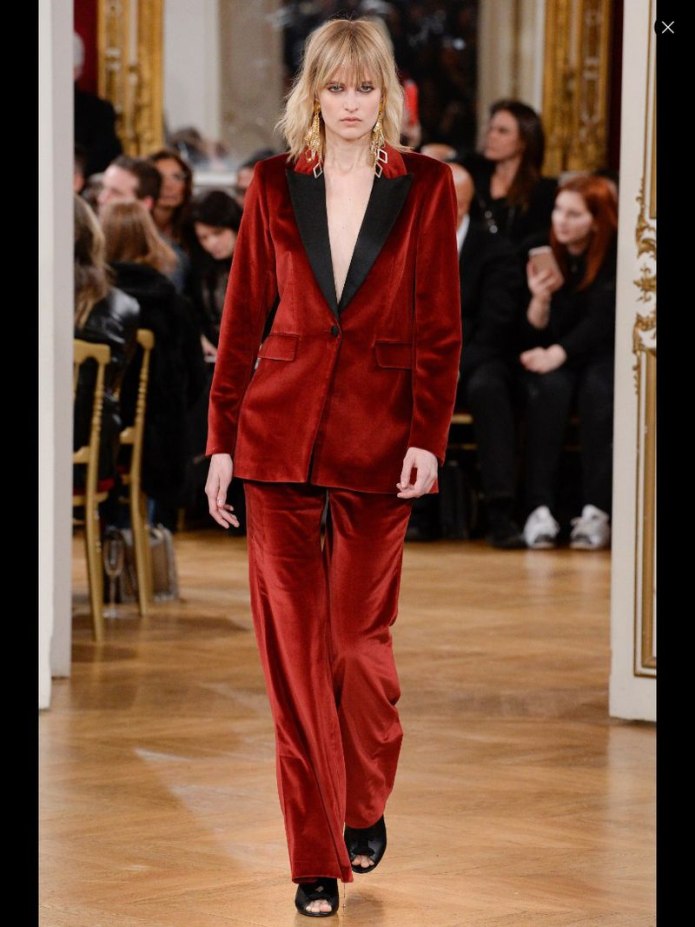 Костюм брючный