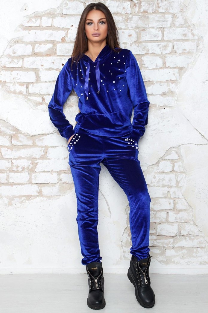 Домашний костюм из бархата