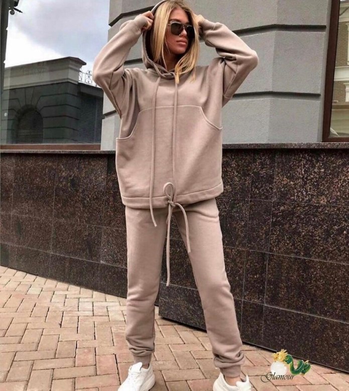 Кашемировый костюм женский Gucci