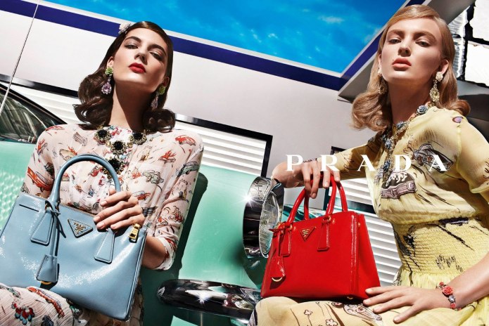 Кожаная куртка Prada