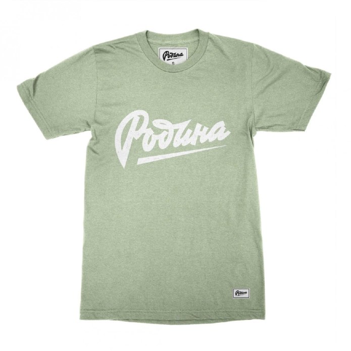 Футболка мятного цвета мужская