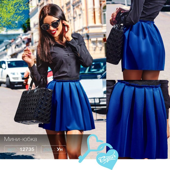 Платье с юбкой