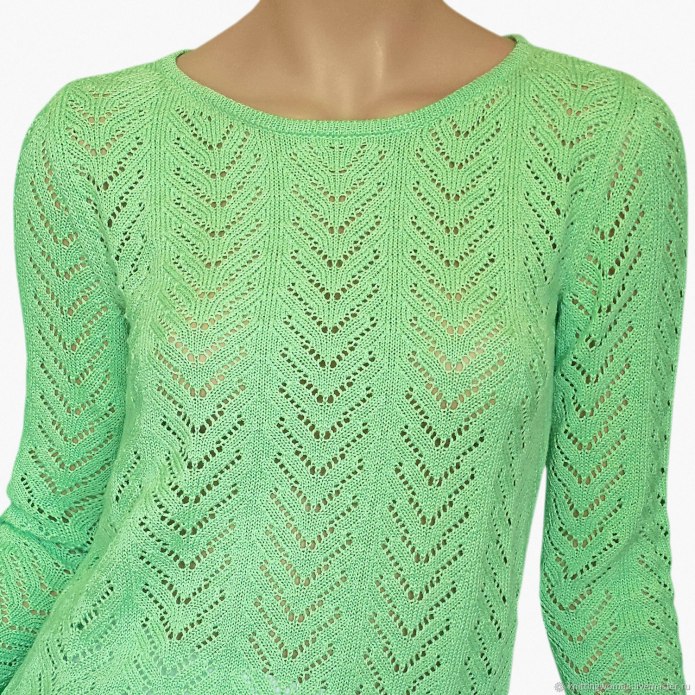 Вязаный свитер