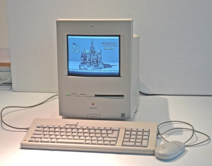 Apple Macintosh 1