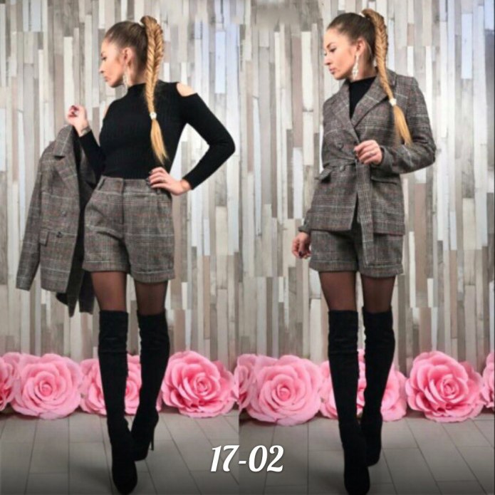 Теплые шорты женские