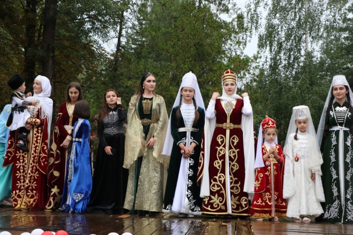 Нация абазин
