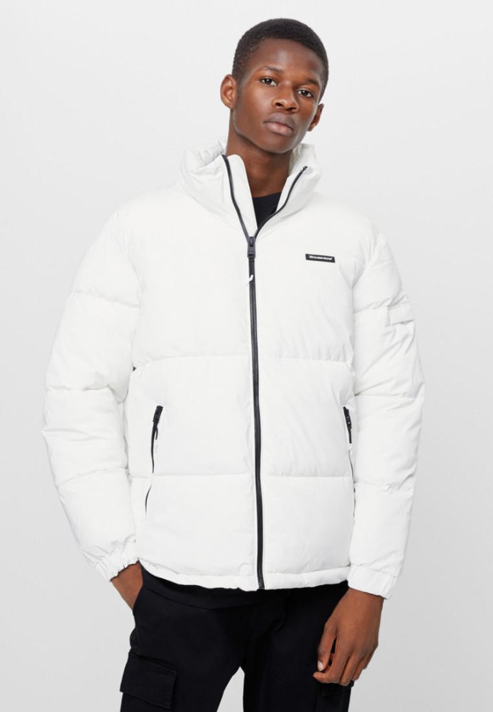 Bershka Puffer куртка чёрная