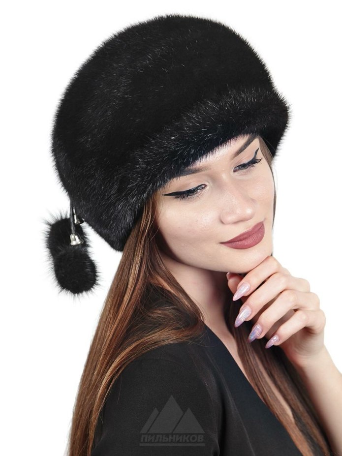 Кепи из норки женские