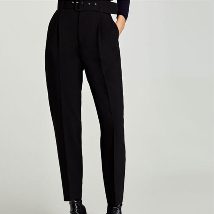 Брюки с защипами Zara