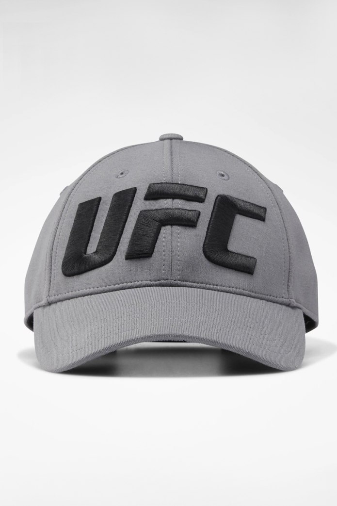 Камуфляжная рэперка,снепбек Reebok UFC Snapback cap код: СН-65