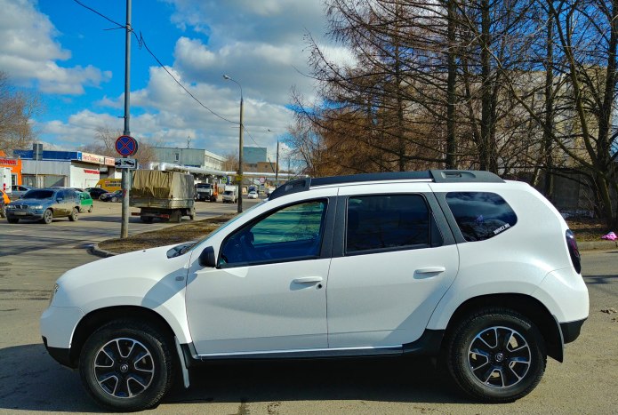 Renault Duster Drive белый