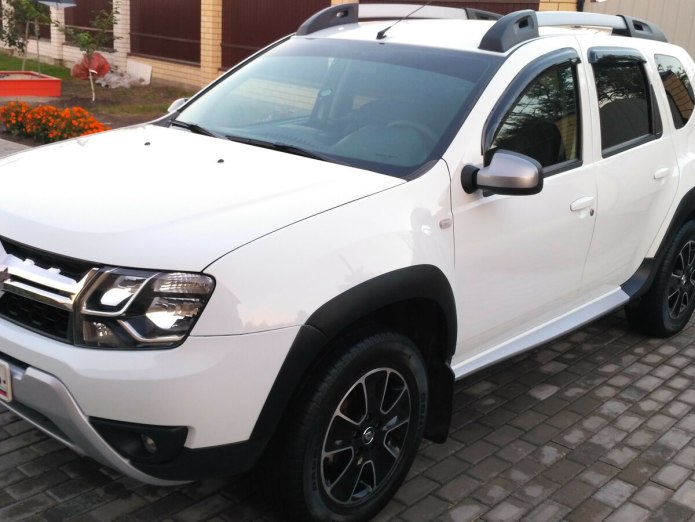 Renault Duster белый 2020