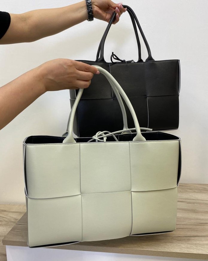 Bottega Veneta узор
