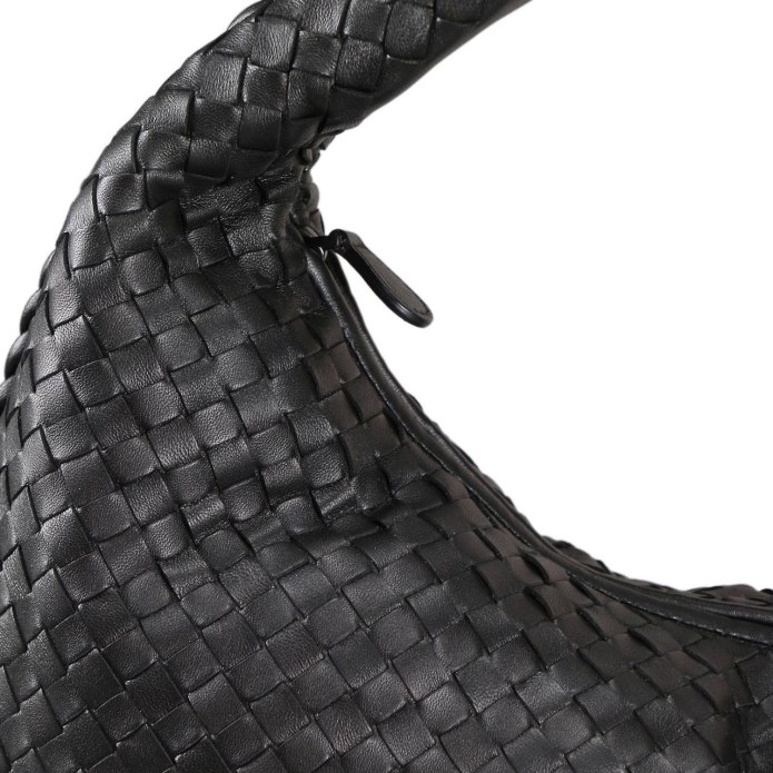 Bottega Veneta VT; 2022