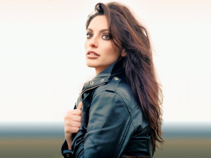 Erica Cerra сотня