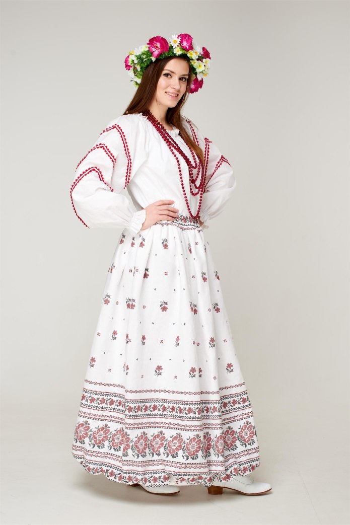 Белорусские платья с вышивкой