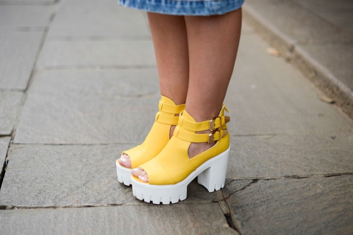 Fila Disruptor желтые