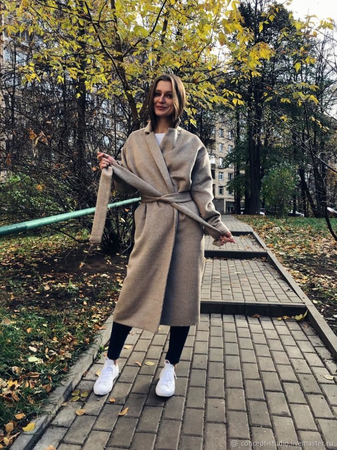 Пальто-халат с поясом
