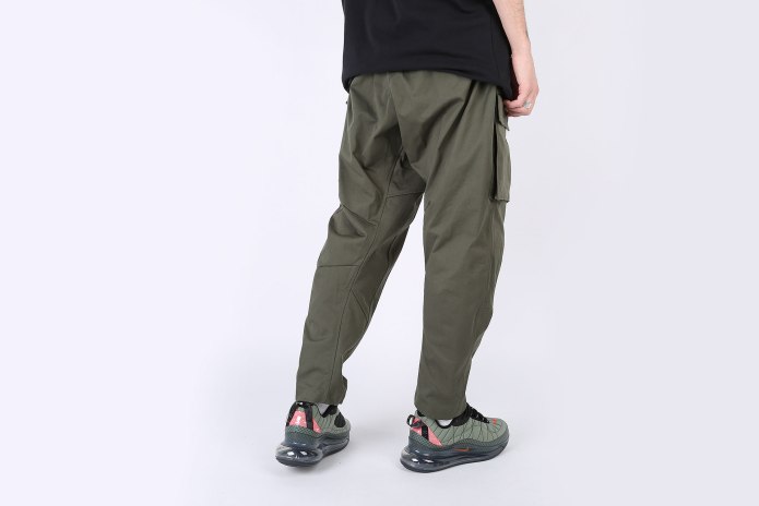 Брюки Nike Tech Pant Woven