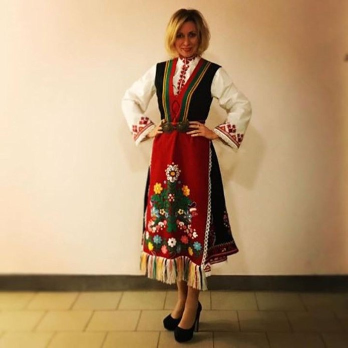 Мария Захарова в национальном костюме