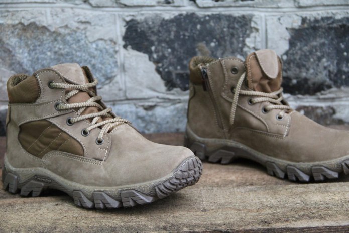 UGG Neumel Khaki
