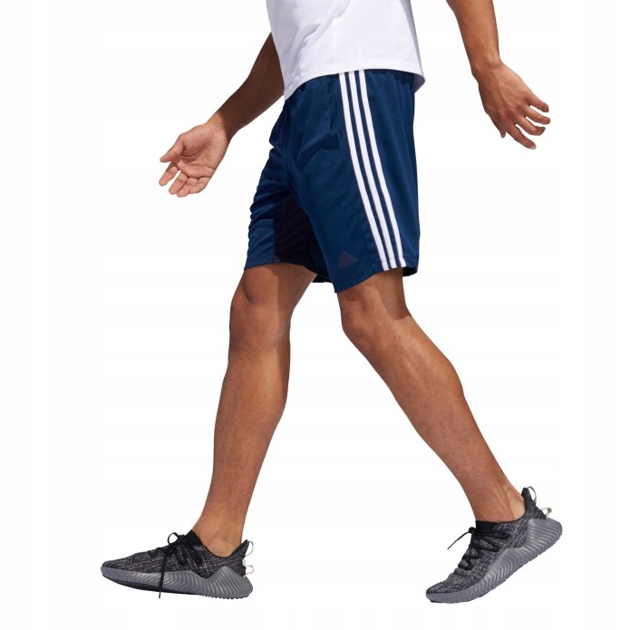 Шорты adidas du0374