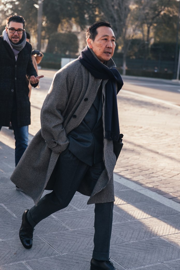 Пальто Harris Tweed Chelsea Brown