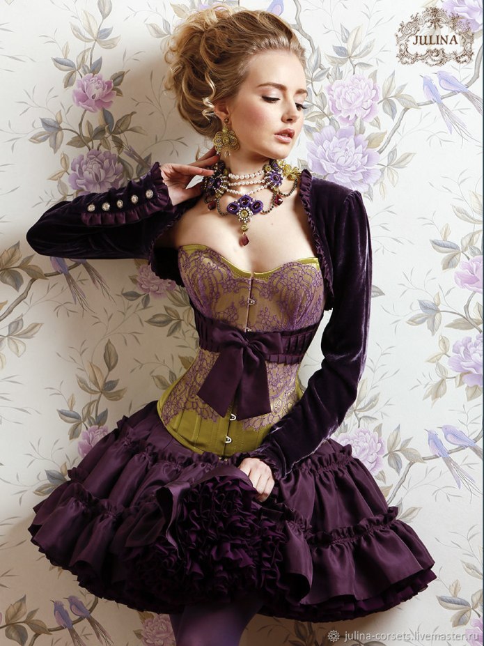 Корсетные платья Julina