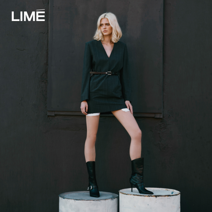 Показ Версаче 2021 2022