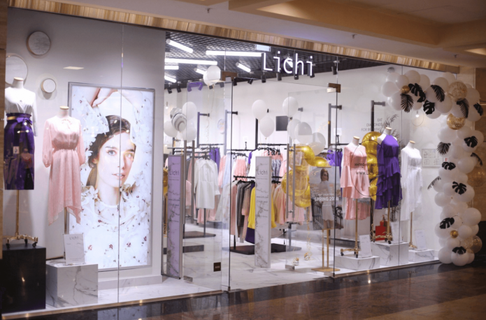Lichi designed in Germany костюм
