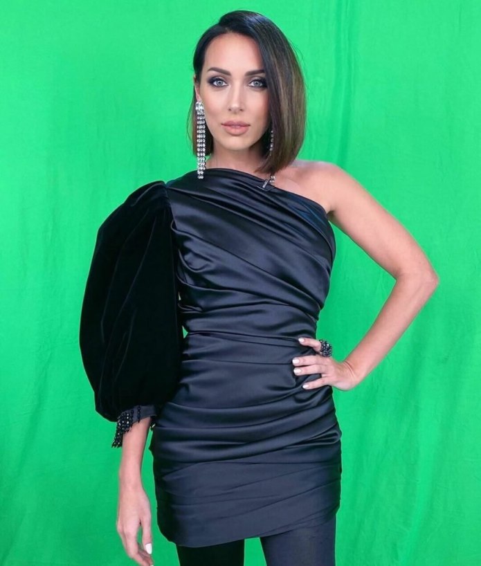 Певица Алсу 2019