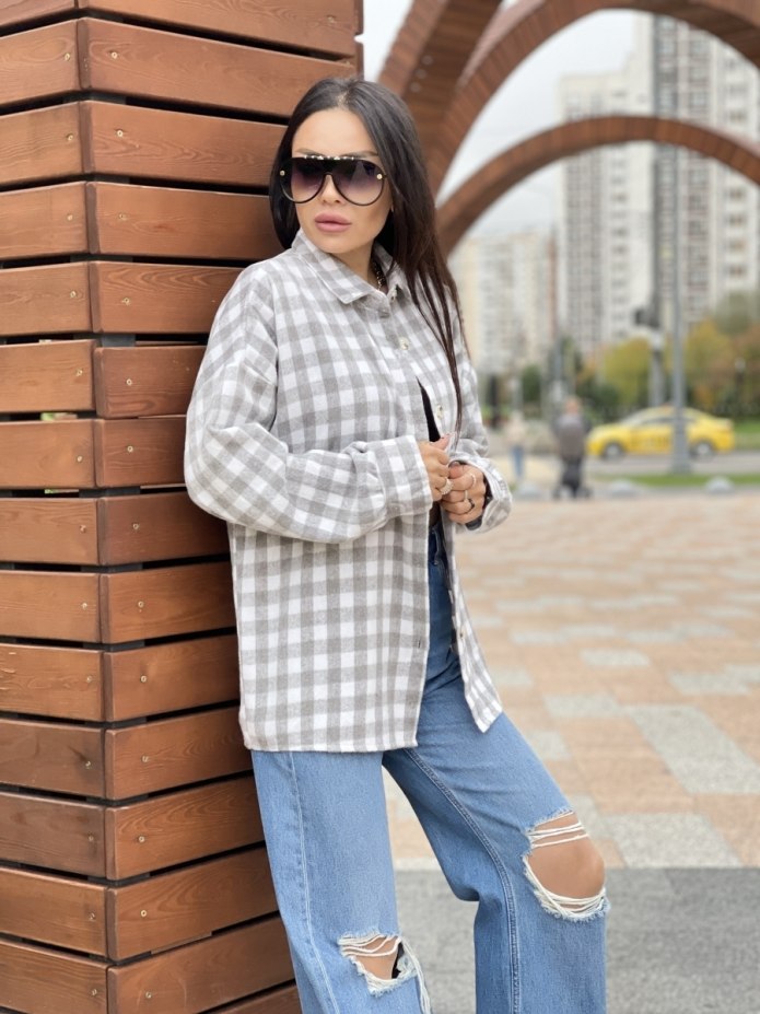 Тёплая рубашка в клетку женская