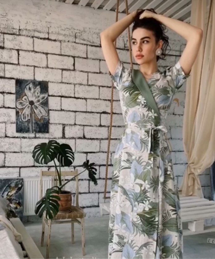 Летнее платье из сатина