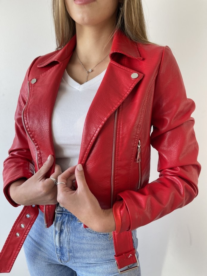 Кожаный пиджак оверсайз